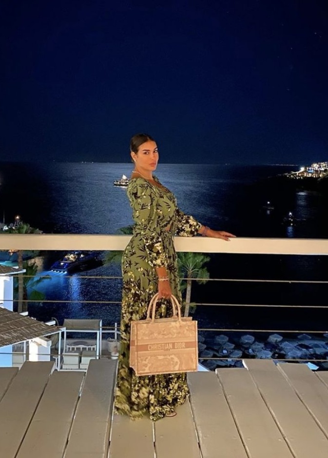 اطلالات صيفية للبحر من وحي ياسمين صبري