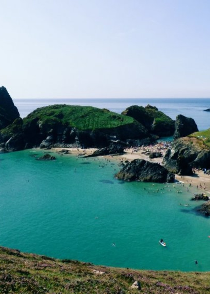 خليج كاينانس كوف Kynance Cove، كورنوال-Elektra Klimi