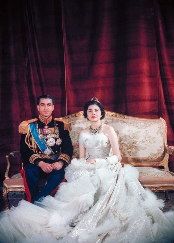 ازياء عسكرية للعرسان محمد رضا بهلوي شاه إيران Shah Mohammed Reza Pahlavi of Iran
