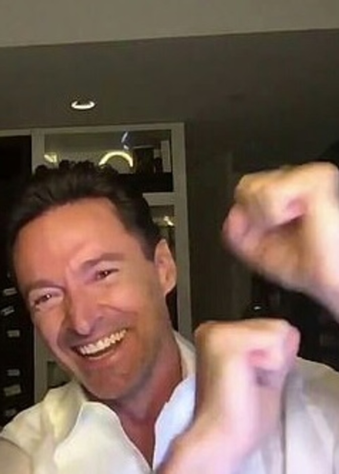 مارك روفالو يفوز بايمي 