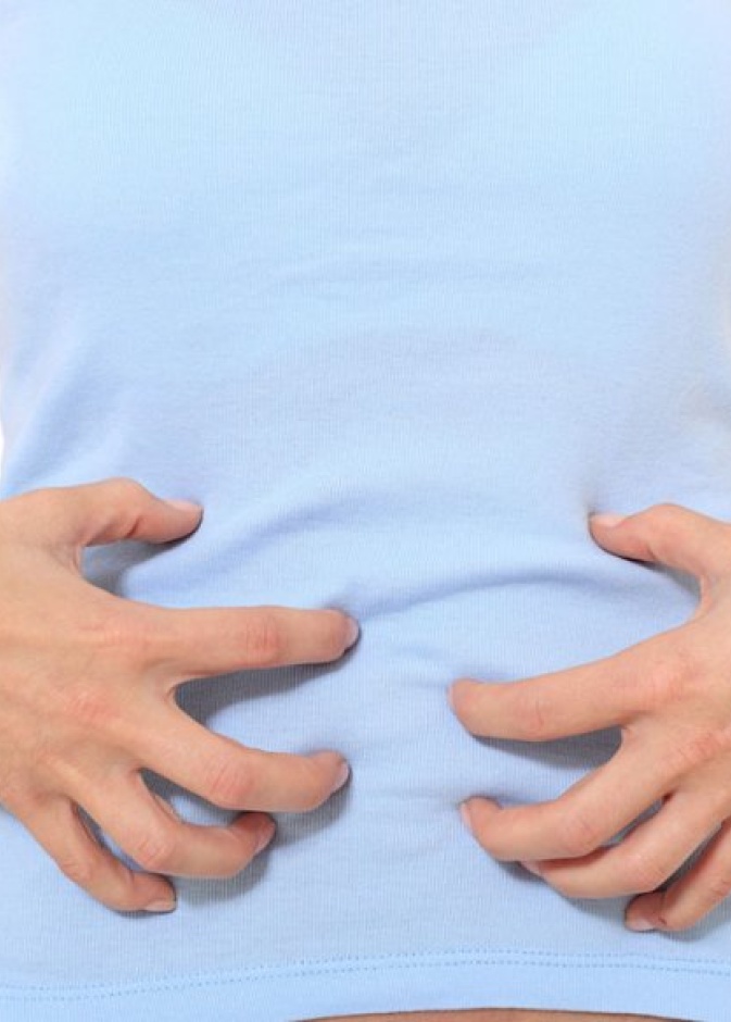 اضرار ومضاعفات عملية شفط دهون البطن بالليزر