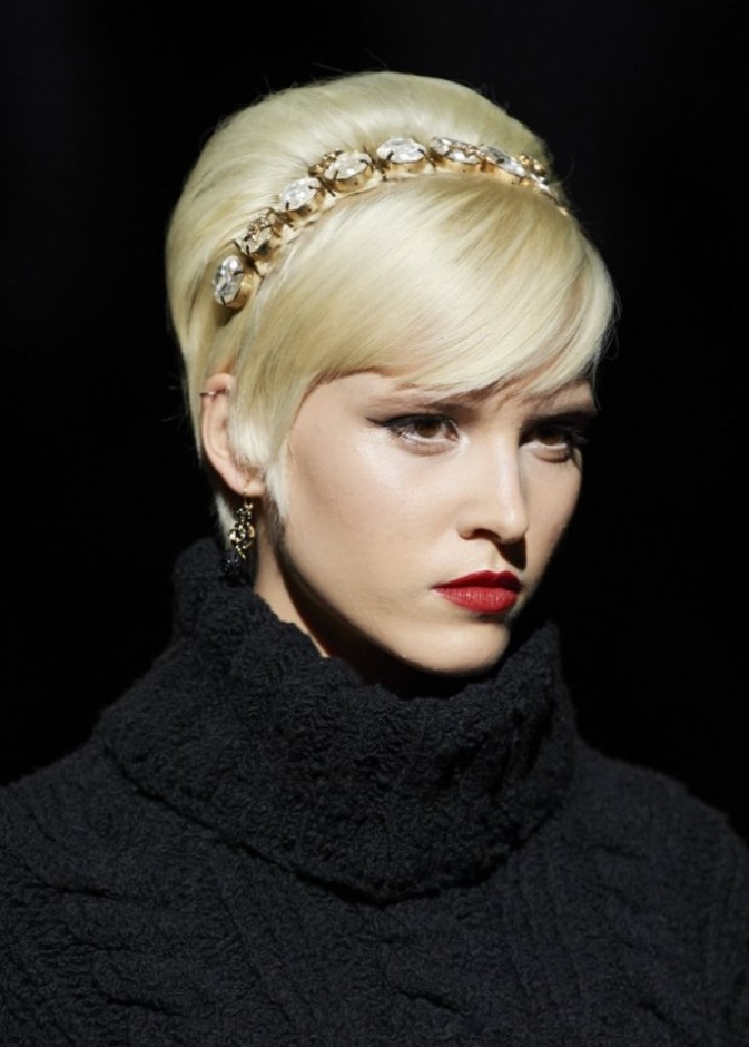 مكياج عيون ساحر مع الايلاينر للشعر الاشقر من Dolce&Gabbana