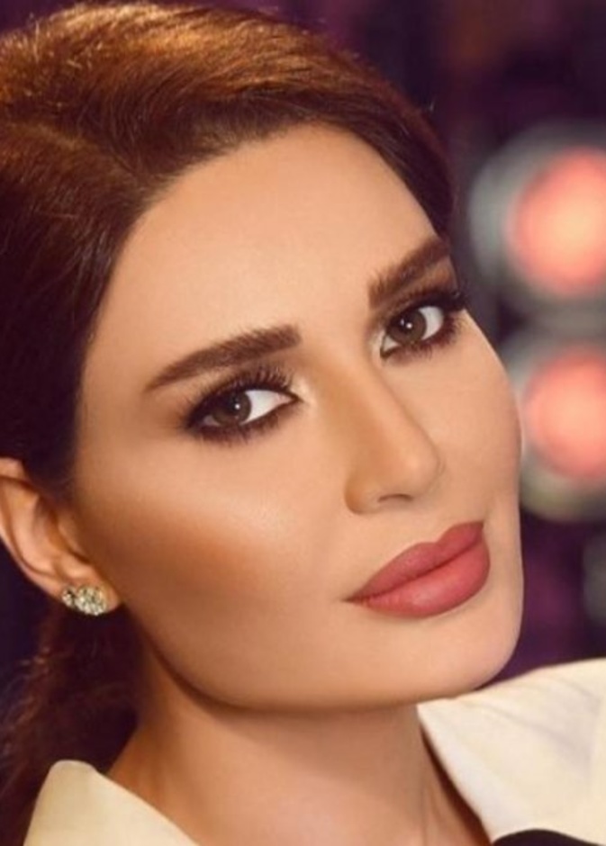  مكياج سموكي بني من وحي سيرين عبد النور