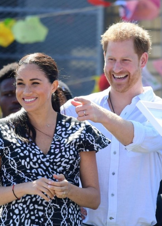 رحلة هاري وميغان إلى أفريقيا