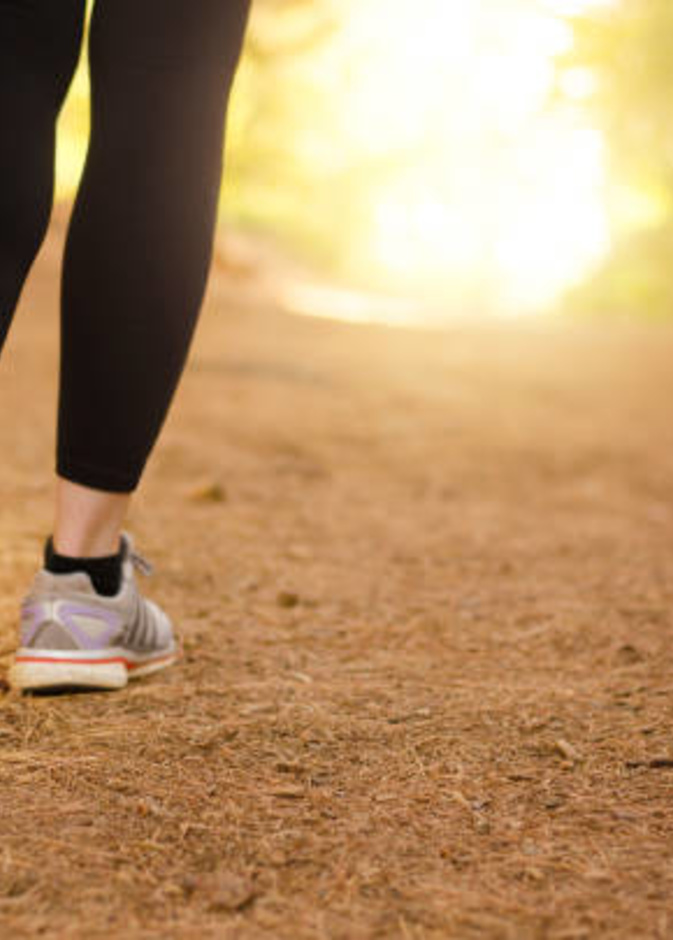 قلل من الجلوس على الأريكة لفترات طويلة