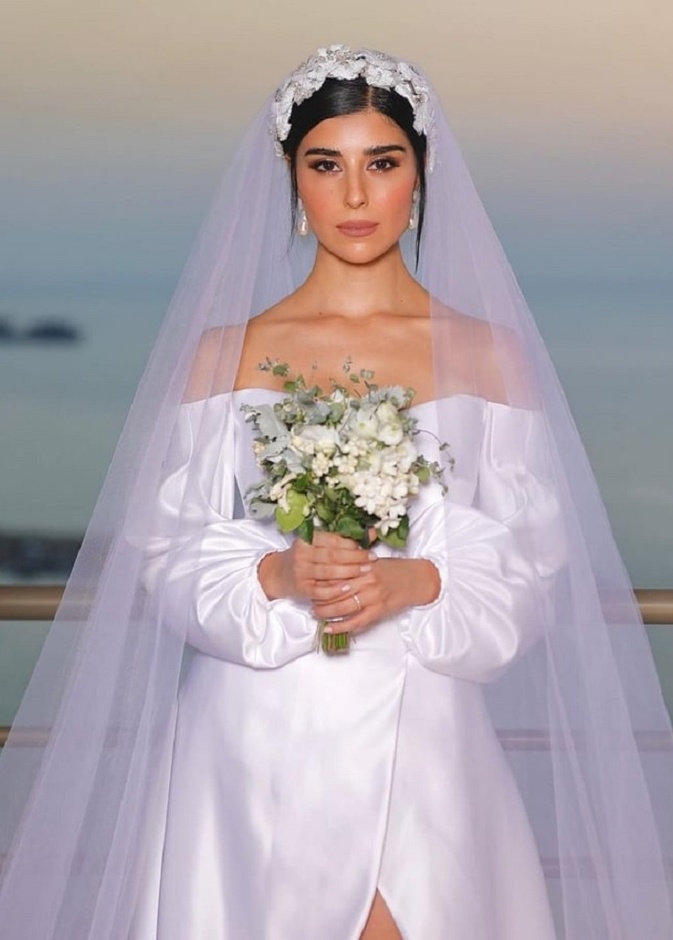 فستان زفاف زينه مكي من تصميم شادي زين الدين