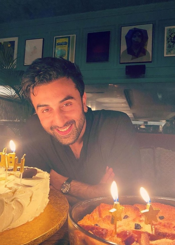 عليا بهات تهنئ رانبير كابور بعيد ميلاده