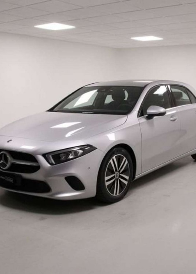 مرسيدس تطلق عدة نسخ من E-class