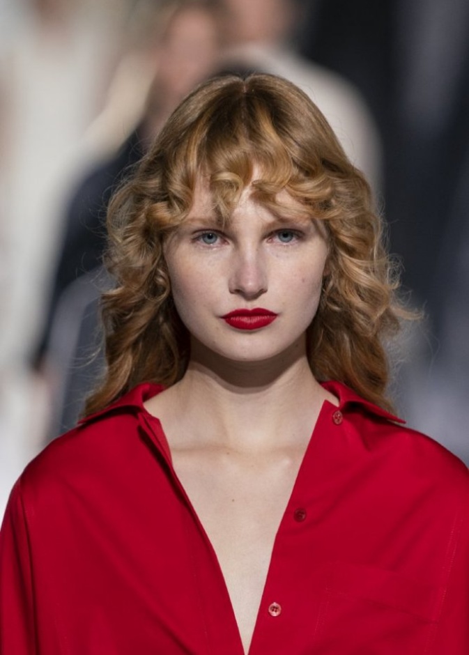 الوان احمر شفاه بتدرجات اللون الاحمر المات من دار Hermes