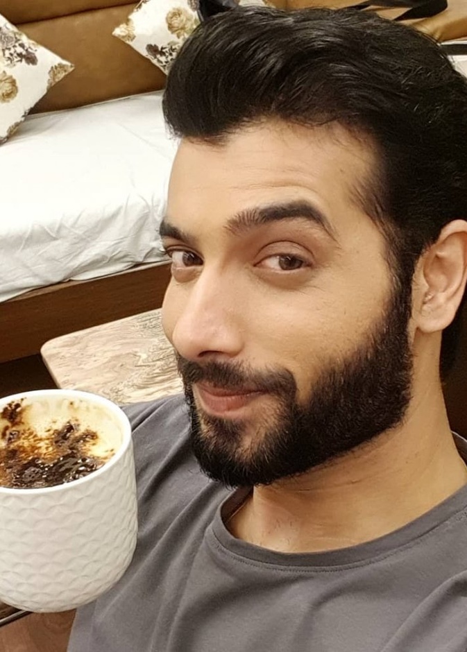 شاراد مالهوترا