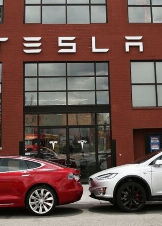 تسلا تحقق رقما قياسيا في مبيعات السيارات الكهربائية