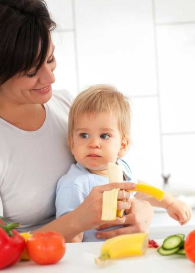 فوائد الموز للأطفال أقل من سنتين 