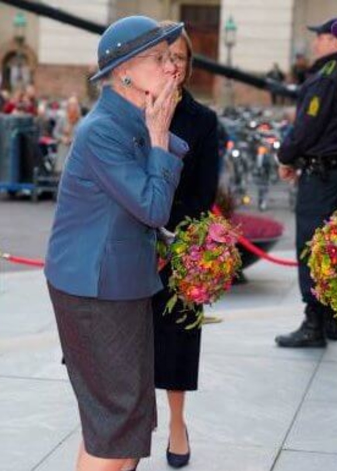 العائلة المالكة تفتتح دورة البرلمان الجديدة