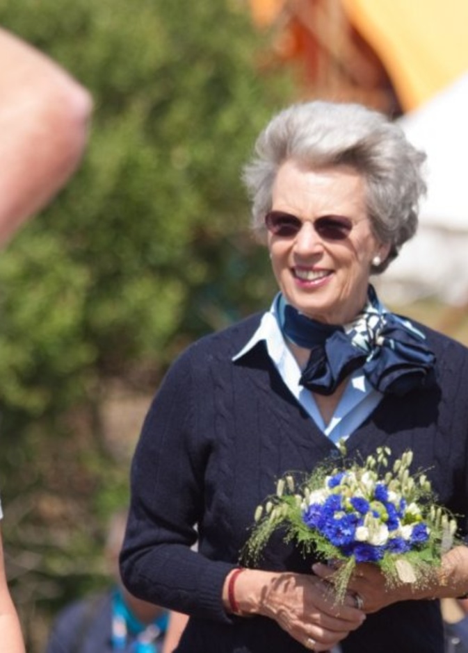 الأميرة بنديكت تتحدث عن حبها للموضة في مقابلة صحفية جديدة