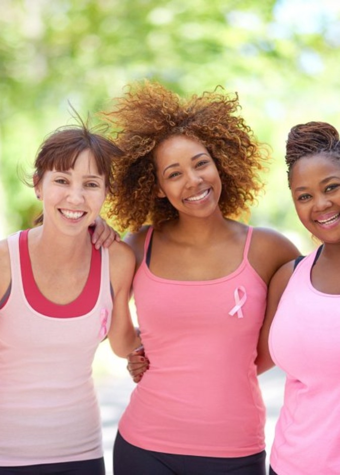 ماهي اعراض سرطان الثدي في سن العشرين