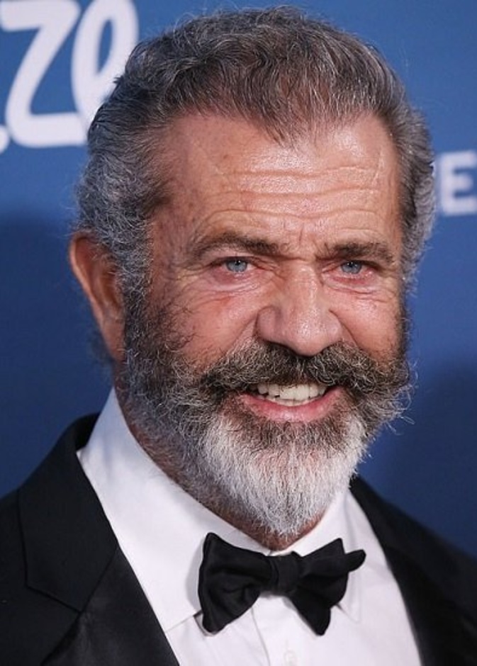 ميل جيبسون يعود من جديد كقاتل محترف في Fatman