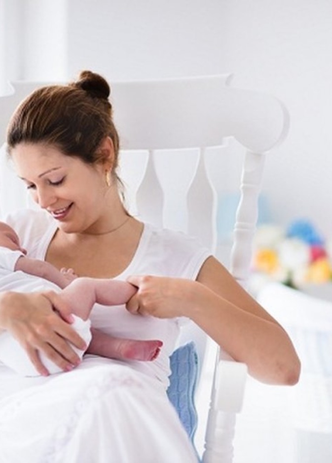 فوائد الموز للأم المرضعة