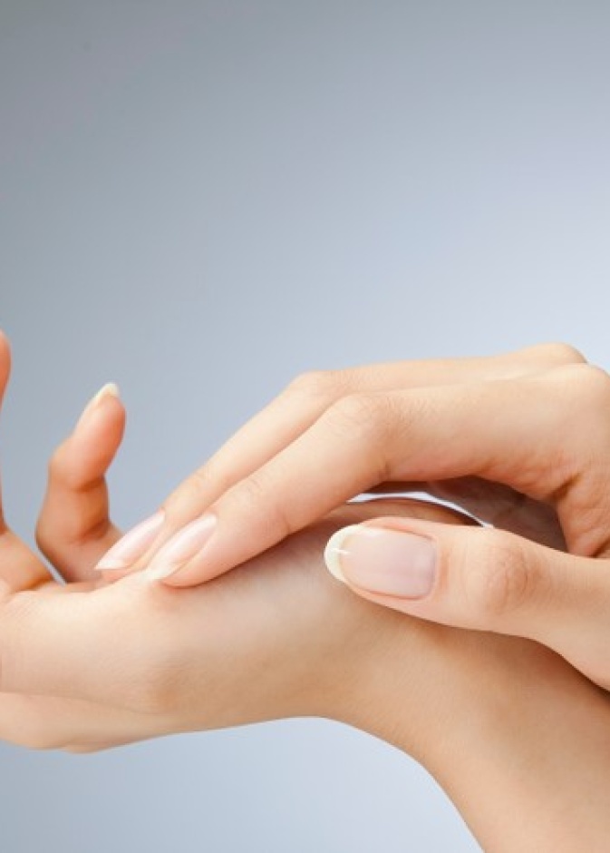 طريقة عمل ماسك زبدة الشيا لعلاج الاظافر الضعيفة