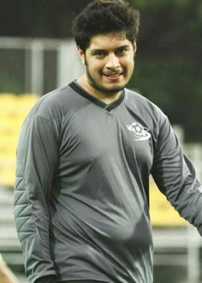 غونيد خان نجل عامر خان يطرق أبواب بوليوود