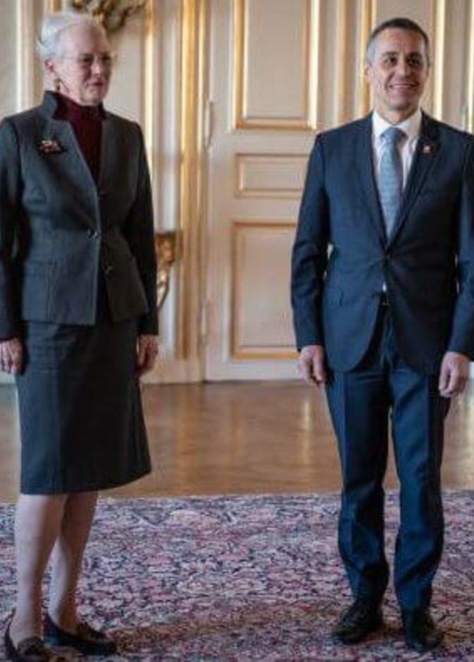 الملكة مارغريت تستقبل وزير الخارجية السويسري إيجناسيو كاسيس