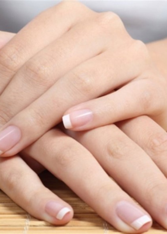  ترطيب الأظافر يساعد على تحسين وضعها أثناء العلاج الكيميائي