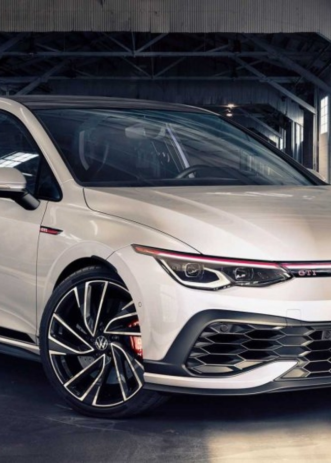  فولكس فاغن تكشف عن جولف GTI الجديدة