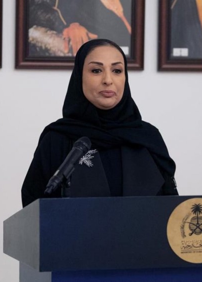 آمال المعلمي ثاني سفيرة في تاريخ السعودية تؤدي القسم أمام الملك سلمان