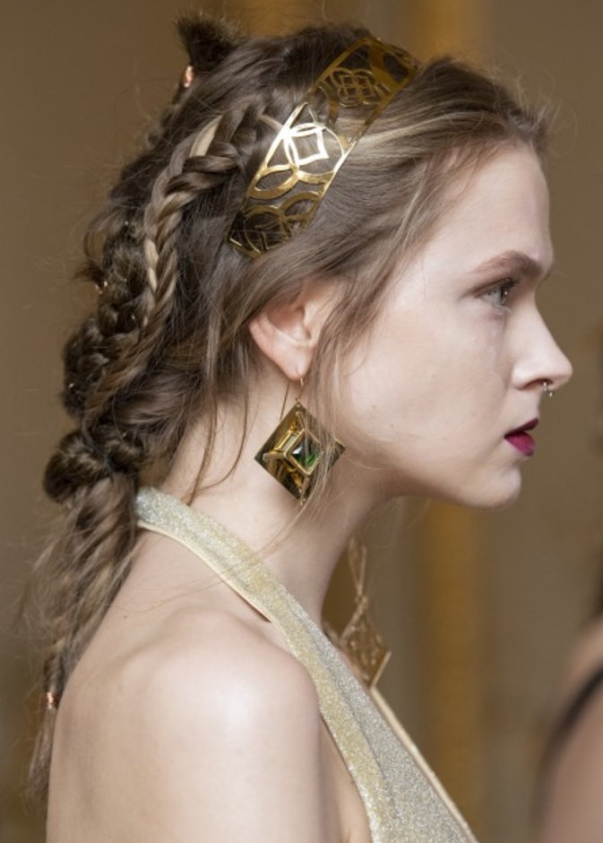 احدث صيحات تسريحات الضفائر العشوائية من Flying Solo