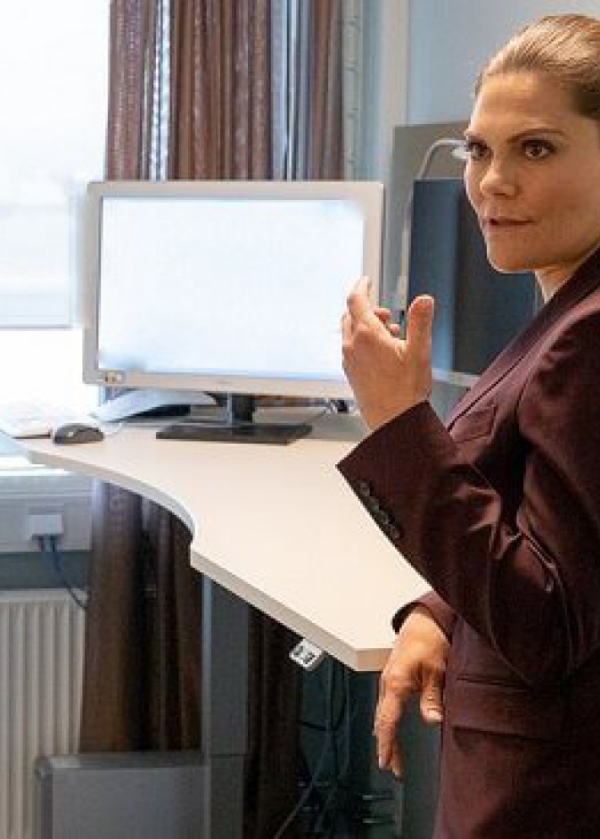 الأميرة فيكتوريا تزور وكالة التجنيد الدفاعية السويدية