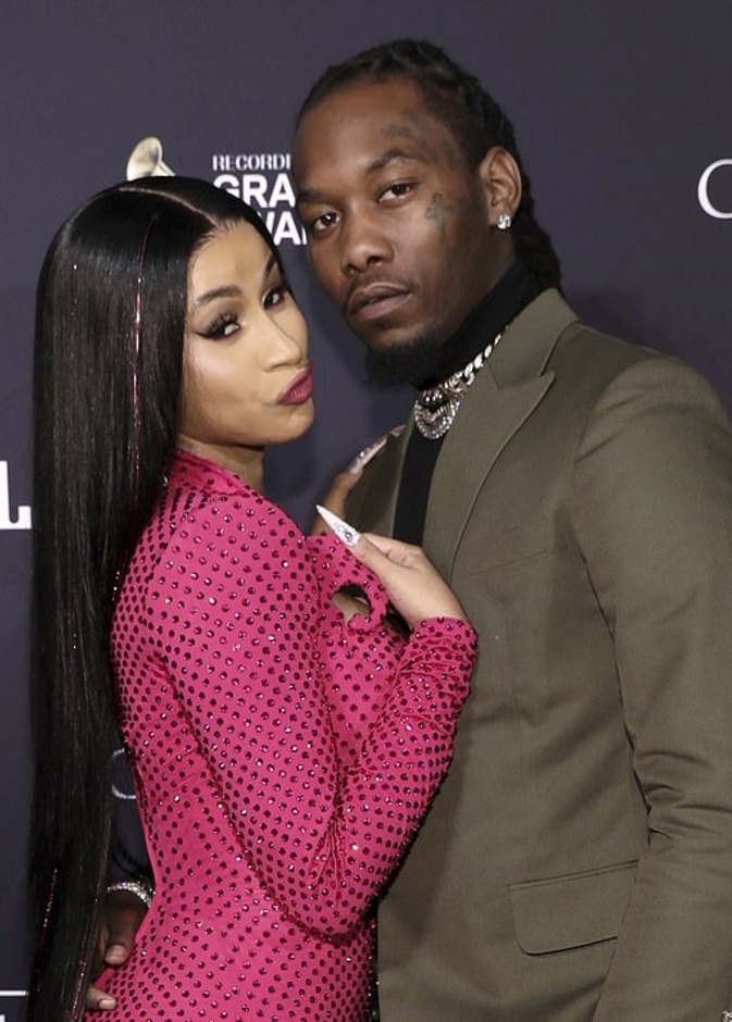 أوفست و كاردي بي