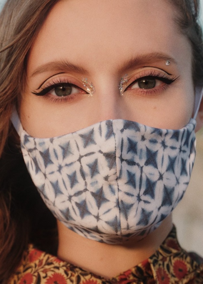  مكياج يناسب الكمامة بلا كريم أساس