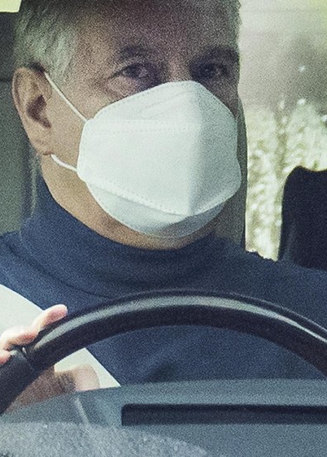 القصر لن ينظر في قرار انسحاب الأمير أندرو من الحياة العامة