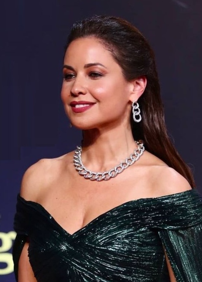 أبرز صيحات مكياج وتسريحات الشعر من وحي نجمات مهرجان الجونة السينمائي