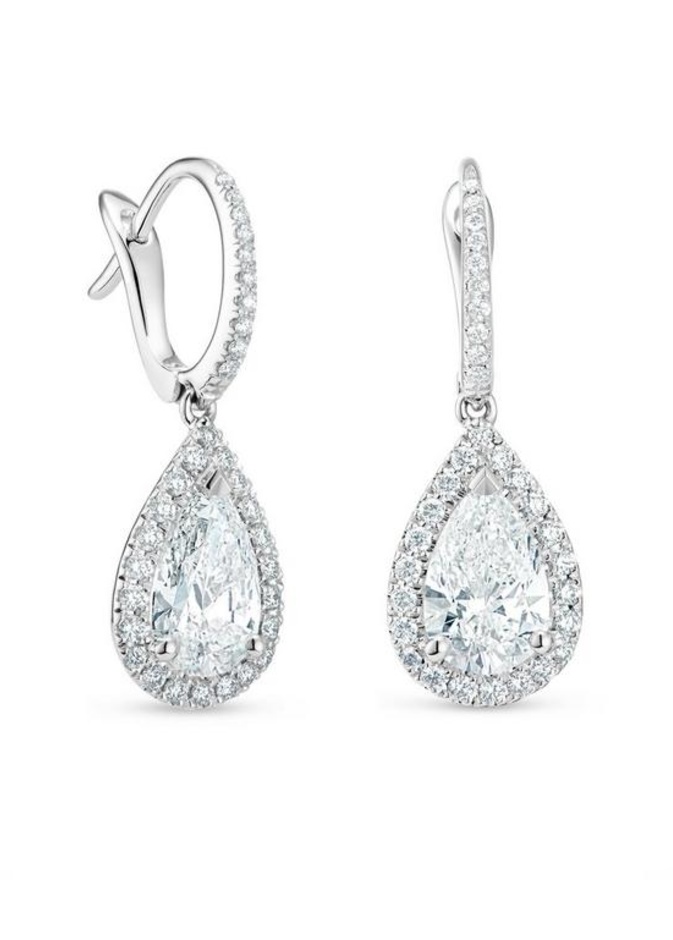 موديلات اقراط الماس من دار De Beers