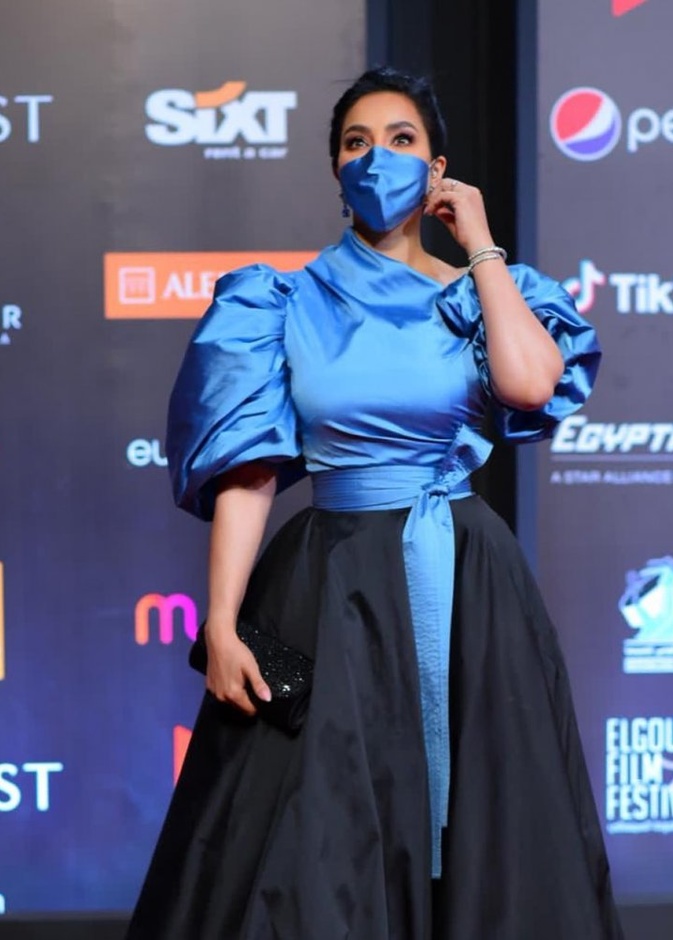  اطلالات لجين عمران بفستان سهرة فاخر في ختام مهرجان الجونة