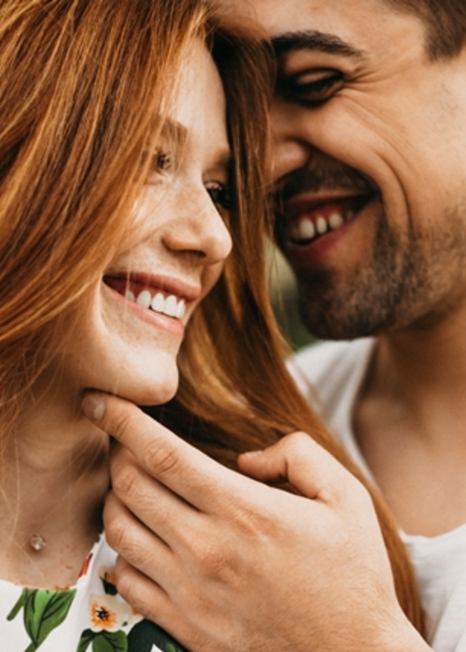 8 صفات في المرأة تحفز الرجل على الإرتباط بها