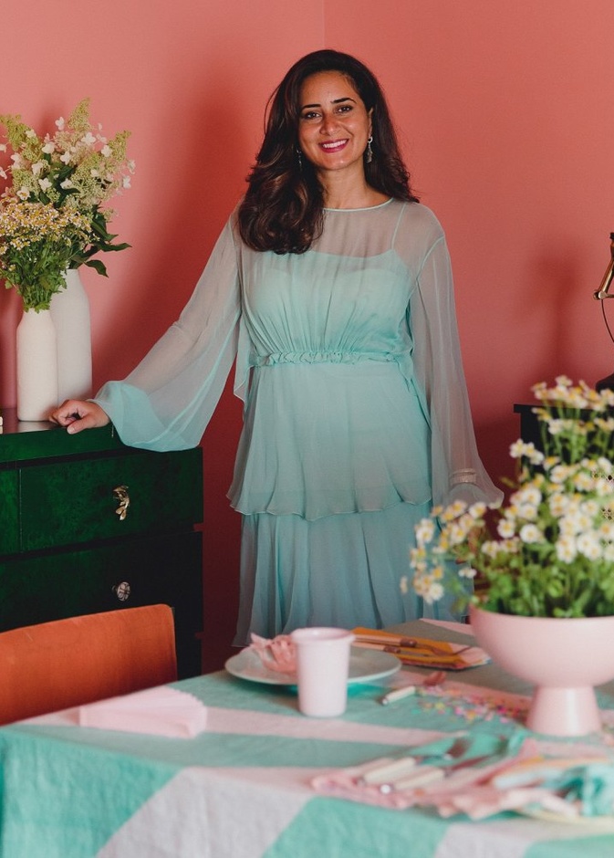 المصممة الإبداعية ومؤسسة Lace Events سارة الدباغ لـ"هي": تغير مجال تنظيم حفلات الزفاف