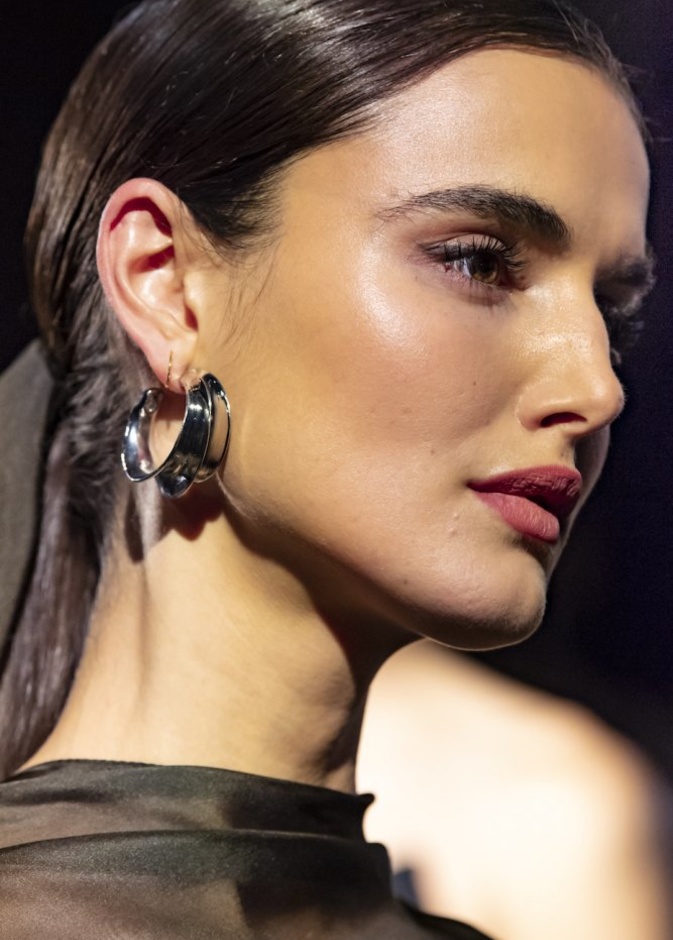 مكياج من عرض Brandon Maxwell