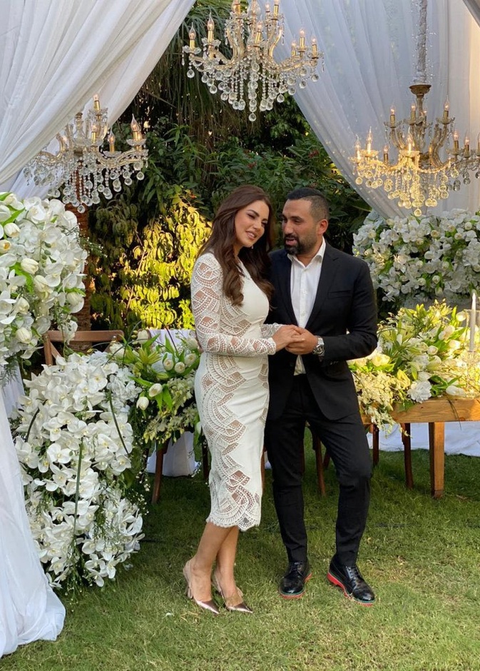  درة زروق وعريسها في كتب الكتاب