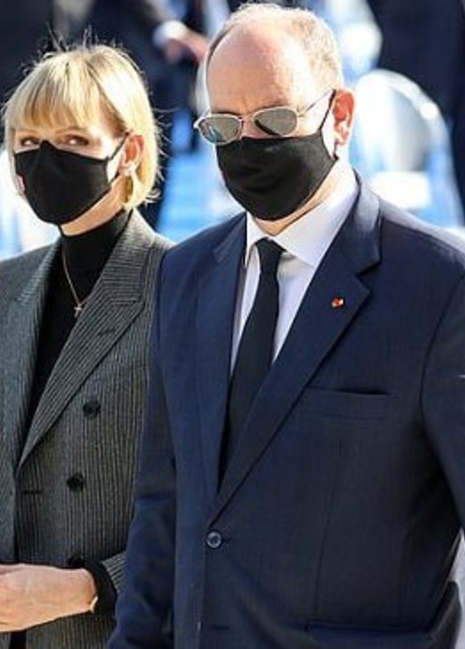  الأمير ألبرت والأميرة تشارلين في مراسم تأبين في نيس