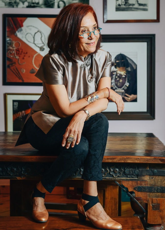 عزة فهمي صانعة المجوهرات المصرية التي نقشت اسمها في ‏العالمية