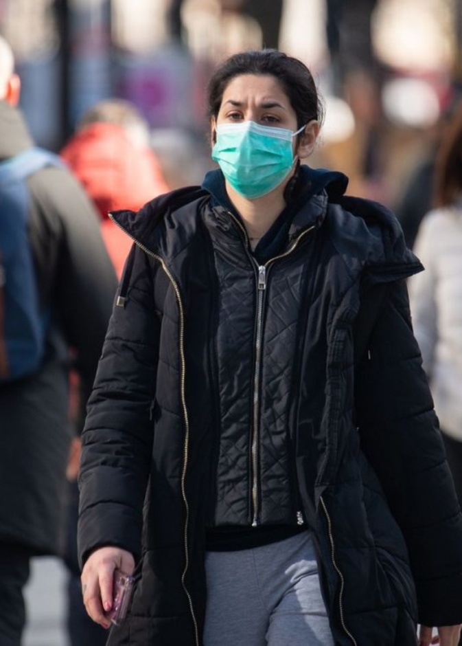  كيف ينتشر فيروس كورونا وسط التجمعات