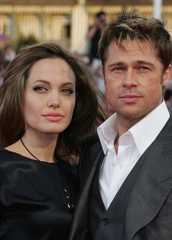 براد بيت وأنجلينا جولي كان لديهما مخاوف من اختطاف أطفالهما