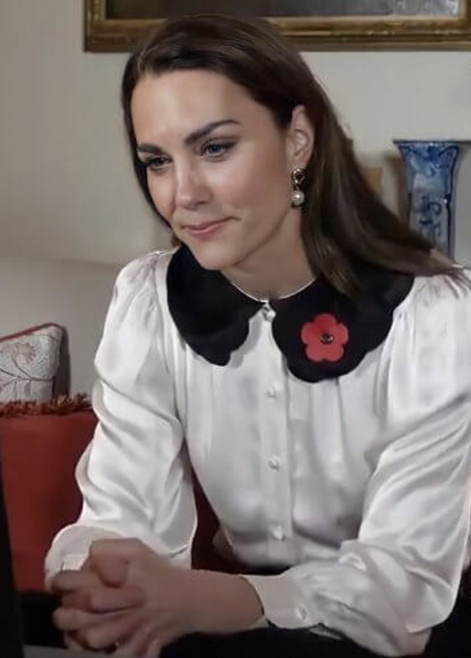 كيت ميدلتون تتحدث مع أسر عائلات عسكريين في مكالمة فيديو جديدة