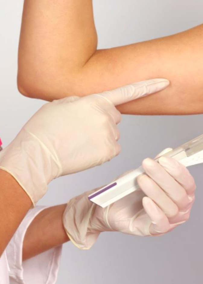 هل شريحة منع الحمل تسبب جفاف المهبل