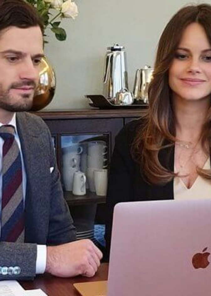 الأمير كارل فيليب والأميرة صوفيا في اجتماع رقمي مع ممثلي معهد البحوث التربوية