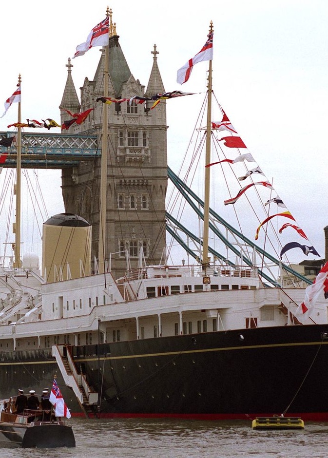 ما هي قصة "بريتانيا" اليخت الملكي الذي تحول إلى متحف عائم؟ ‏