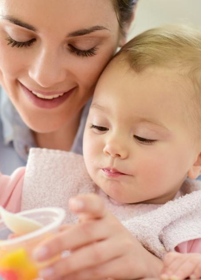 فوائد الخوخ للأطفال الرضع والطريقة الأفضل لتقديمه لهم