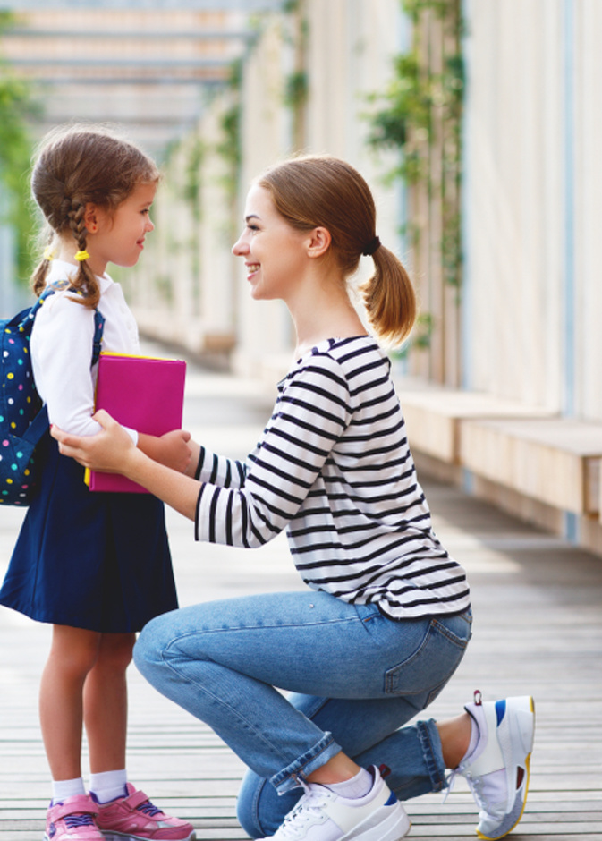10 نصائح لتقوية شخصية الطفل بين اصدقائه في المدرسة