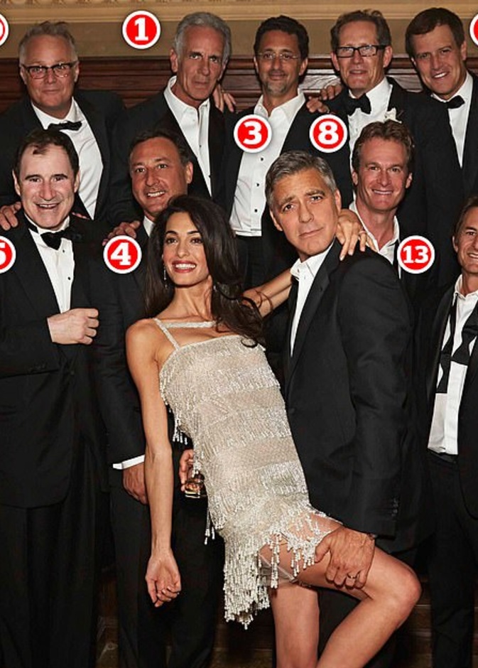 جورج كلوني و أمل علم الدين وسط الاصدقاء ال 14